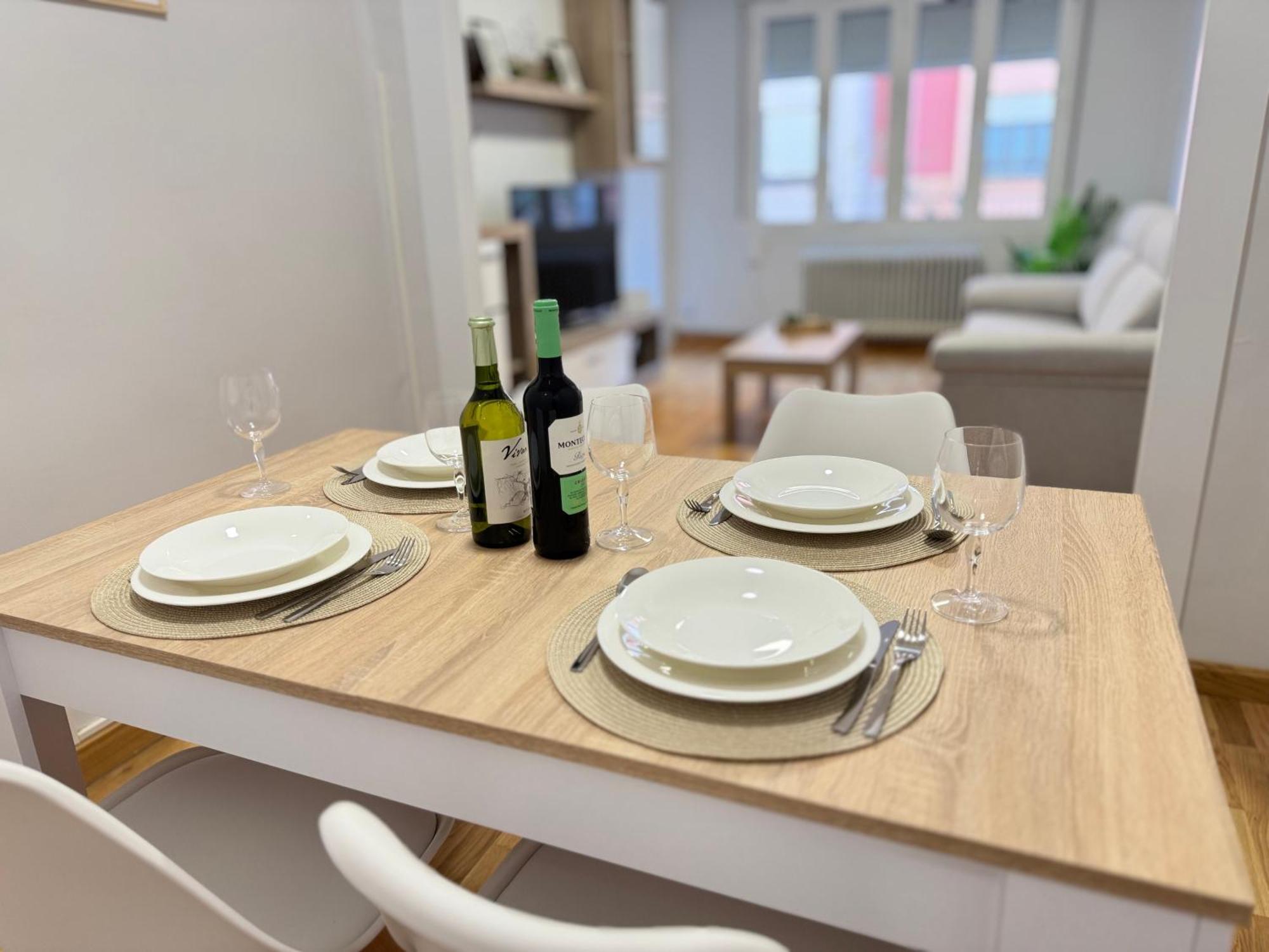 Rioja Centro Ayuntamiento By Apartamentos Logroño Extérieur photo