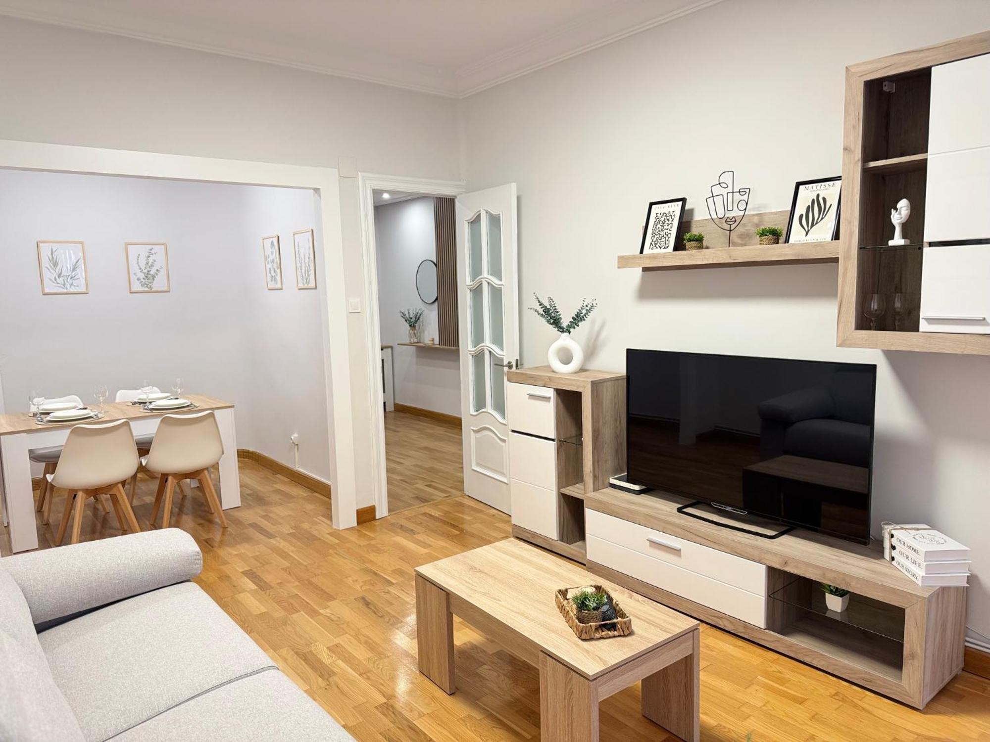 Rioja Centro Ayuntamiento By Apartamentos Logroño Extérieur photo